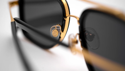 9FIVE Crowns Black & Gold - Sunglasses