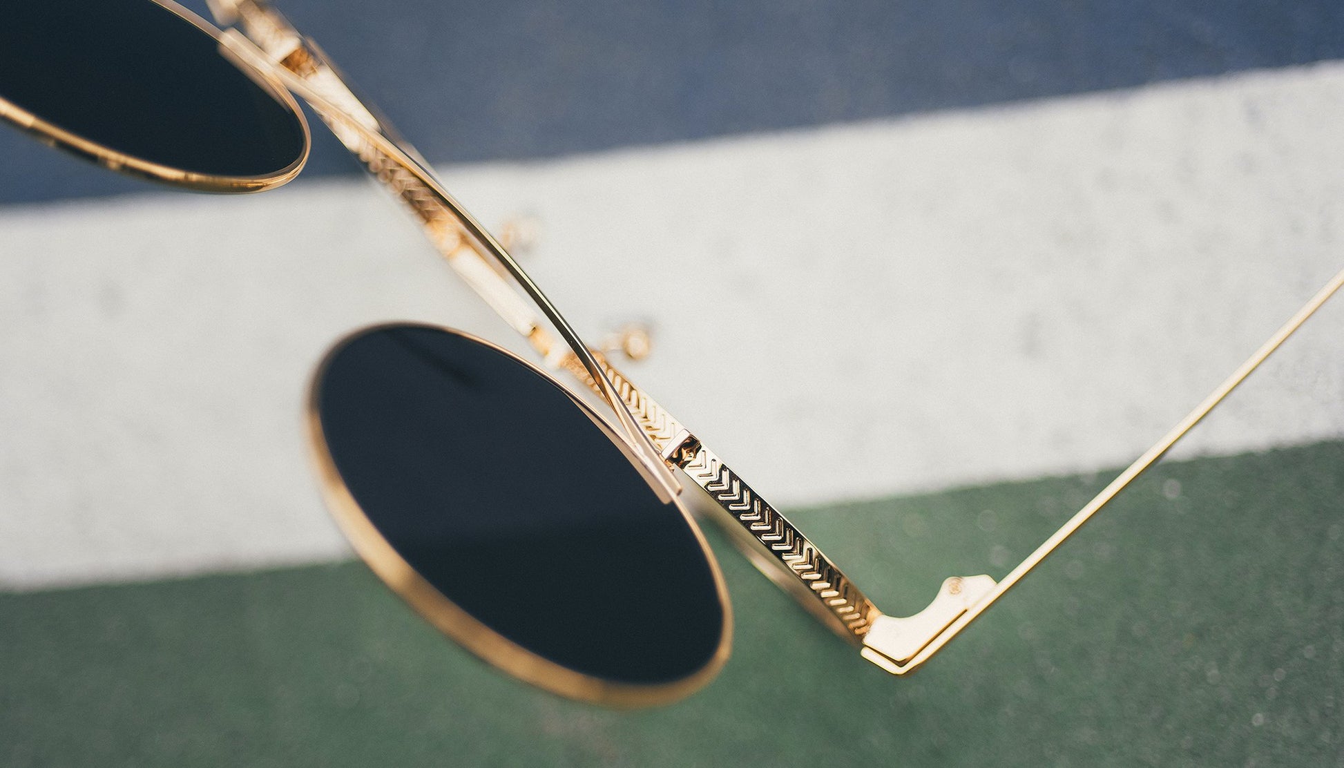 9FIVE 50-50 Flip-Up 24K Gold Round Sunglasses