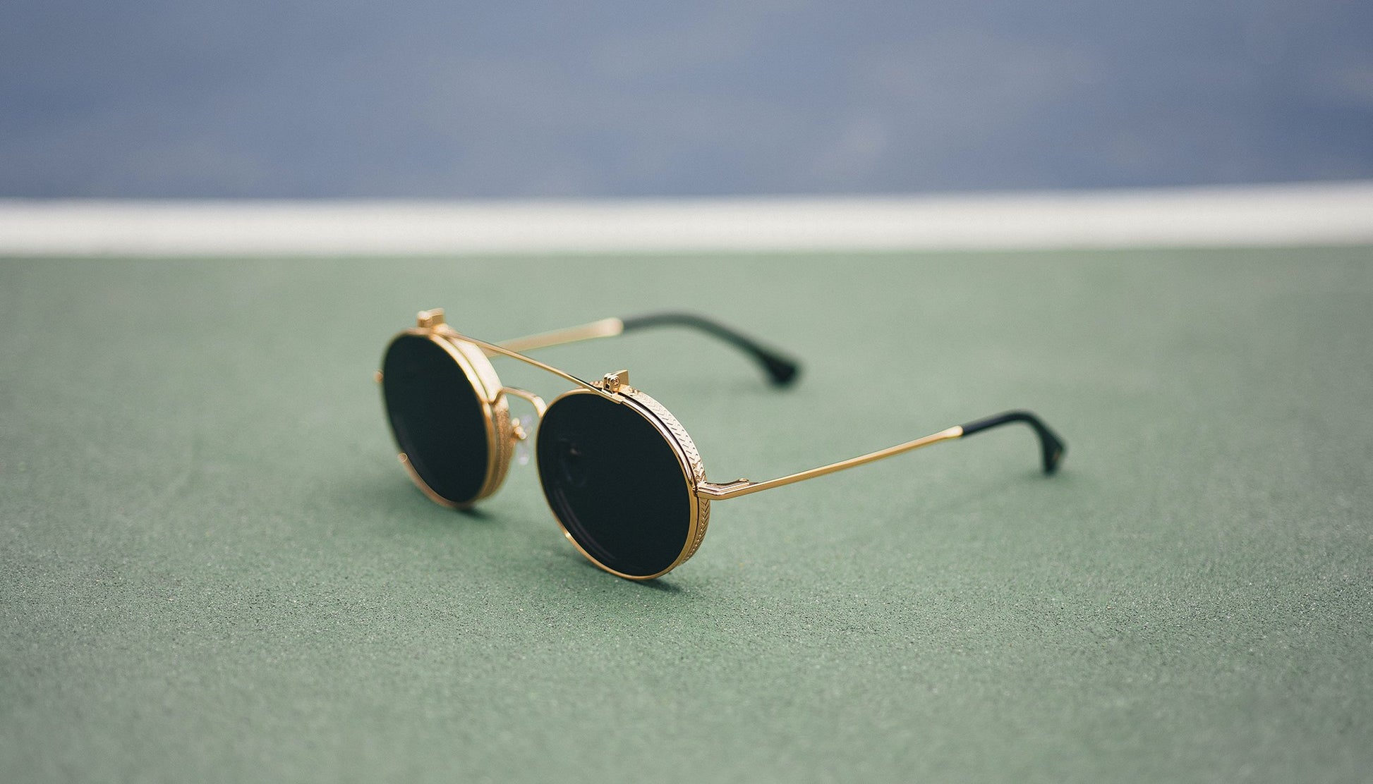 9FIVE 50-50 Flip-Up 24K Gold Round Sunglasses