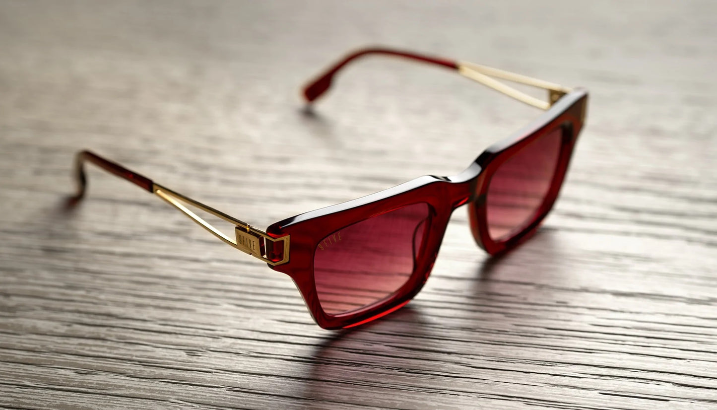 9FIVE Avenue Red Ruby &amp; Gold – Gradient Sunglasses - Limited