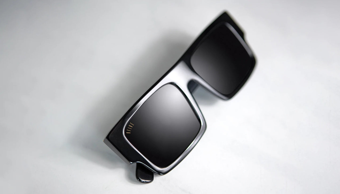 9FIVE Diego Black & Gold Sunglasses